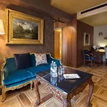 Palazzo Venart Luxury Hotel